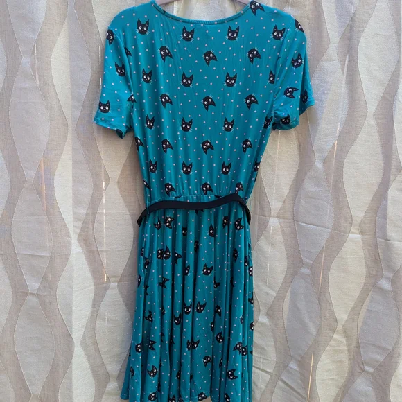 Unique Vintage Teal Cat Pattern Midi Dress - Picture 10 of 13